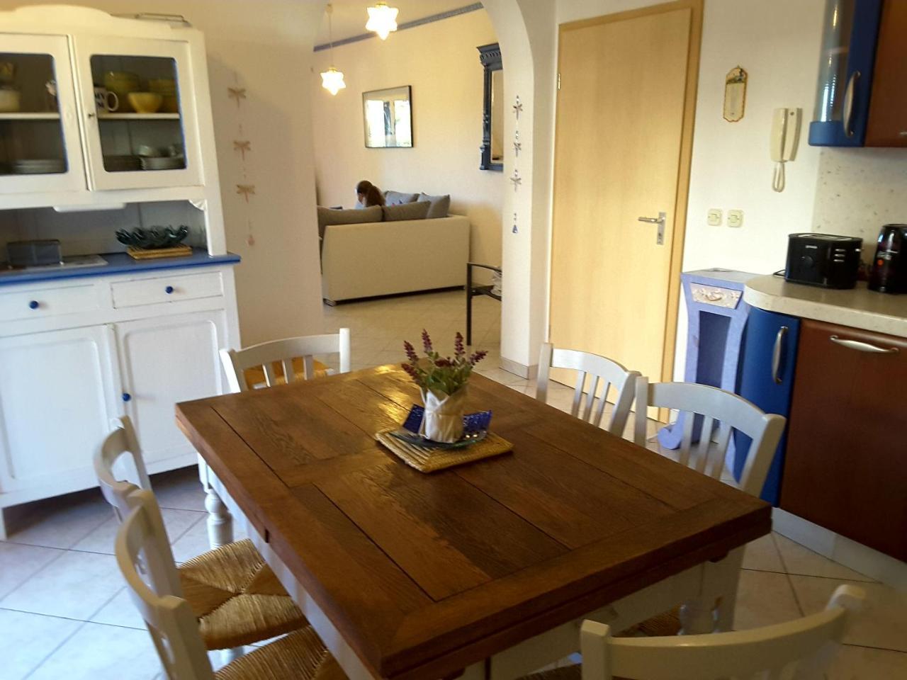 Beach Home Noemie Вир Екстер'єр фото